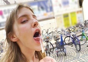 В последнем горячем фильме Melody Marks обнаружил удовольствие в Париже.